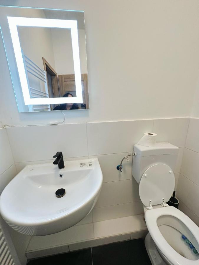2 Schlafenzimmer Waschmaschine Eller 뒤셀도르프 외부 사진